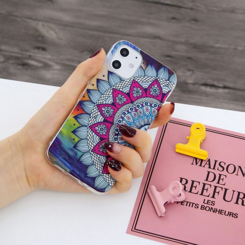 Hoesje voor iPhone 12 / 12 Pro Fluorescerende Mandala