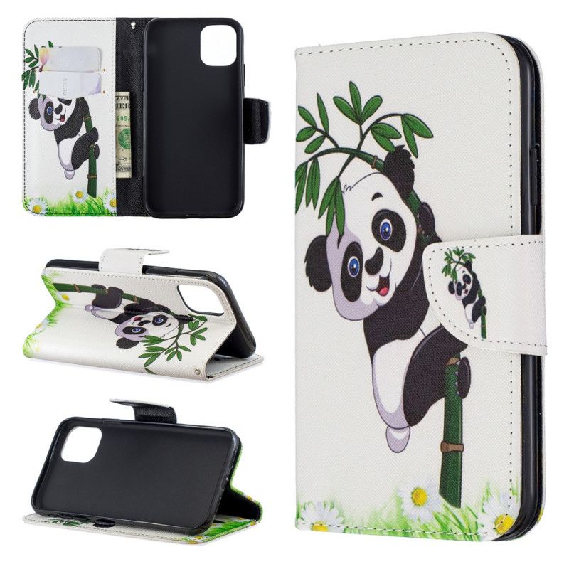 Flip Case Leren iPhone 11 Panda Op Bamboe