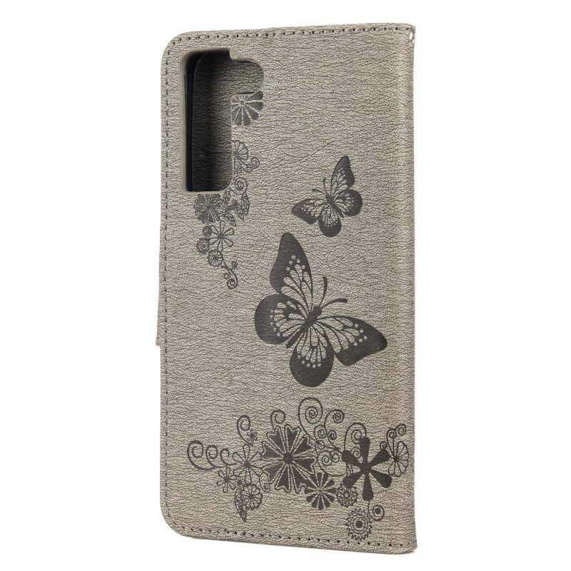 Leren Hoesje voor Samsung Galaxy S22 Plus 5G Met Ketting Prachtige Riemvlinders